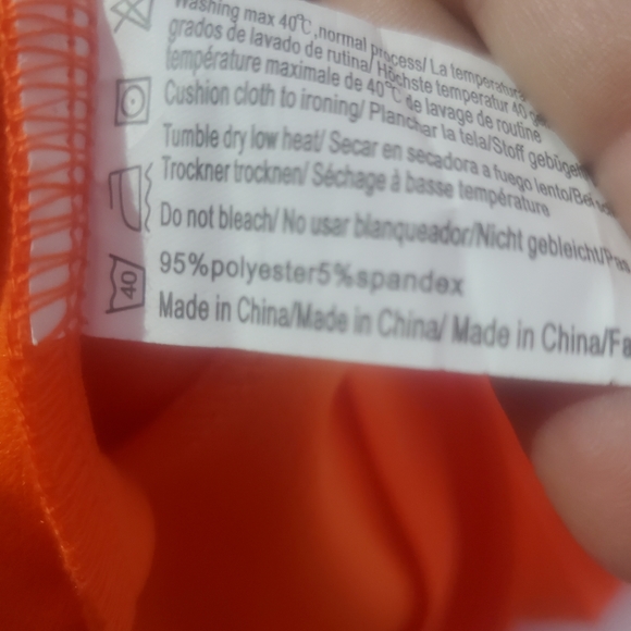 **3/20 Beyove orange cardigan jacket size medium - Picture 6 of 6